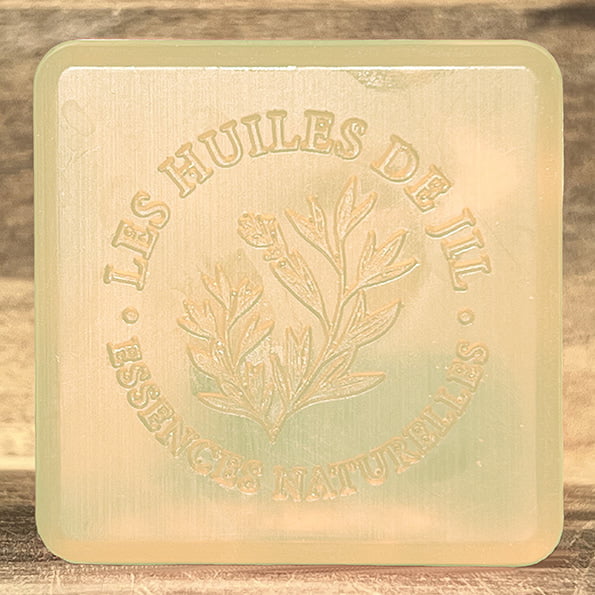 Savon à l'huile essentielle de Jasmin Savon à l'huile essentielle de Jasmin
